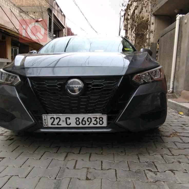 نیسان سێنترا